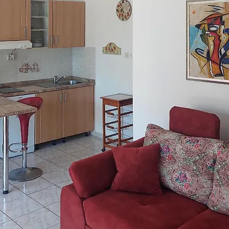 In With Wifi شقة Stara Baška